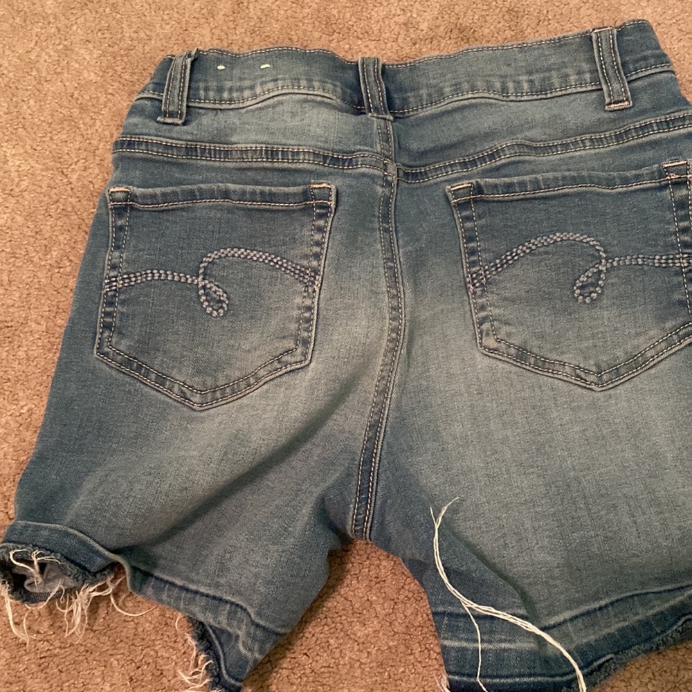 Jean shorts - Picture 3 of 3